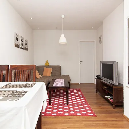 Old Town 91 بولا